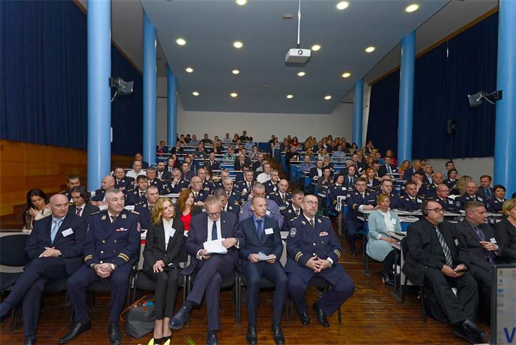 Slika /02_vijesti/2019/04/idvps/Q_MUP6725.jpg