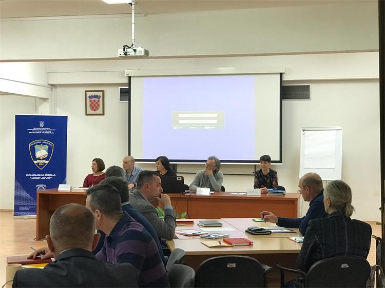Slika /02_vijesti/2019/04/radionica/IMG-20190412-WA0004.jpg