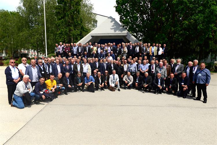 Slika /02_vijesti/2019/05/matura/Q_MUP0821.jpg