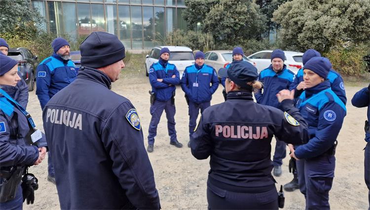 Slika /02_vijesti/2024/12-prosinac/frontexx/naslovna.jpg